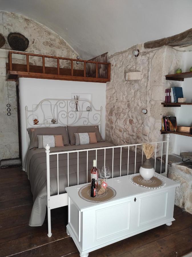 Nel Vico Antico Vila Ostuni Exterior foto